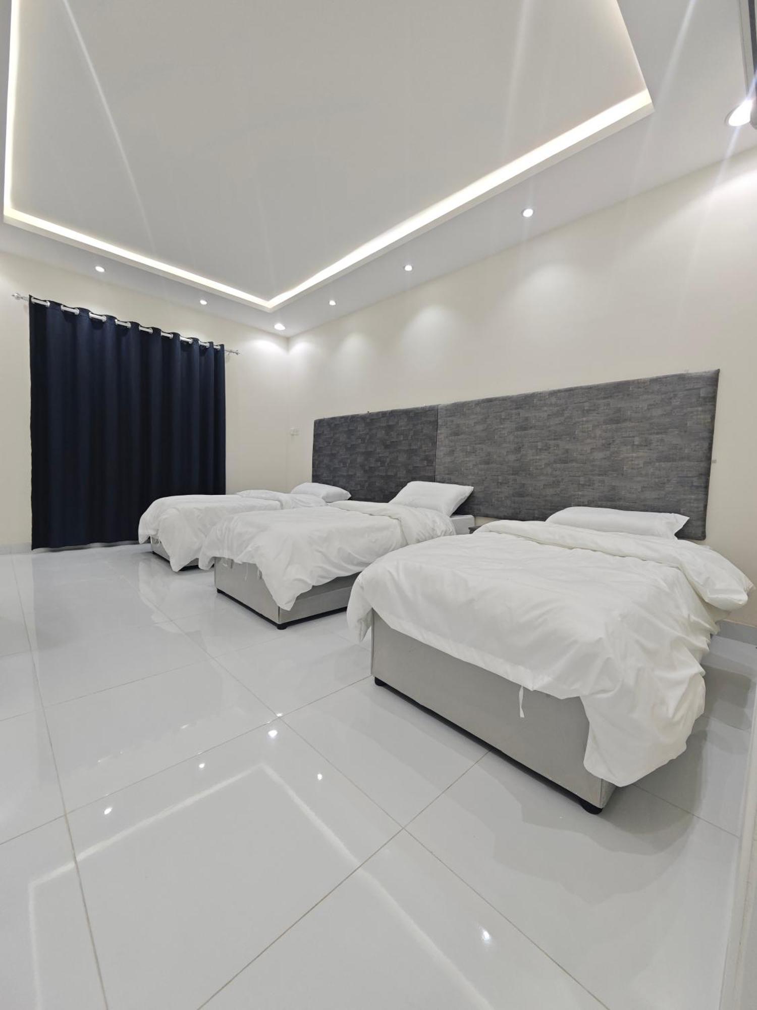Yaqoot Al Madina Suites Al Awali Exteriör bild