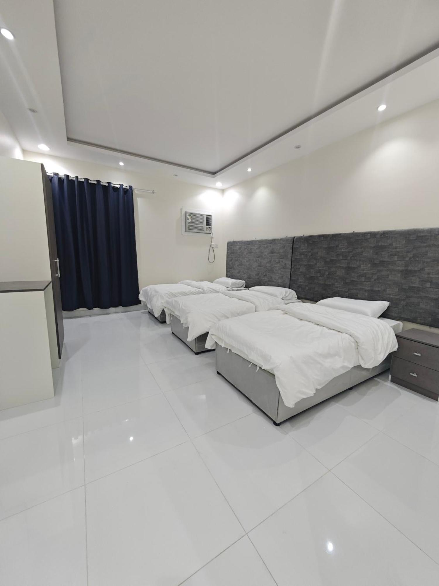 Yaqoot Al Madina Suites Al Awali Exteriör bild